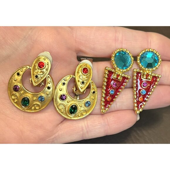 Lot of 2 80’s Vintage Runway Clip Pierced Door Knocker Enamel Earrings Gold Tone - Picture 2 of 8